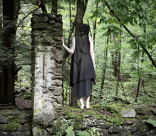 Load image into Gallery viewer, Long Flowing Vest