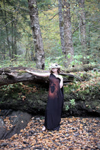 Load image into Gallery viewer, One-Sleeve Gothic Kaftan – Anatomical Heart & Floral Print