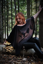 Load image into Gallery viewer, Moon Phase Witch Poncho