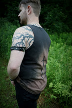 Load image into Gallery viewer, Battle Crow Sword Print Sleeveless Shirt

