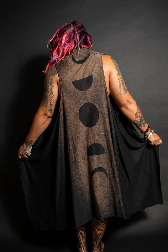 Moon Phases Long Flowing Vest Black Sleeveless