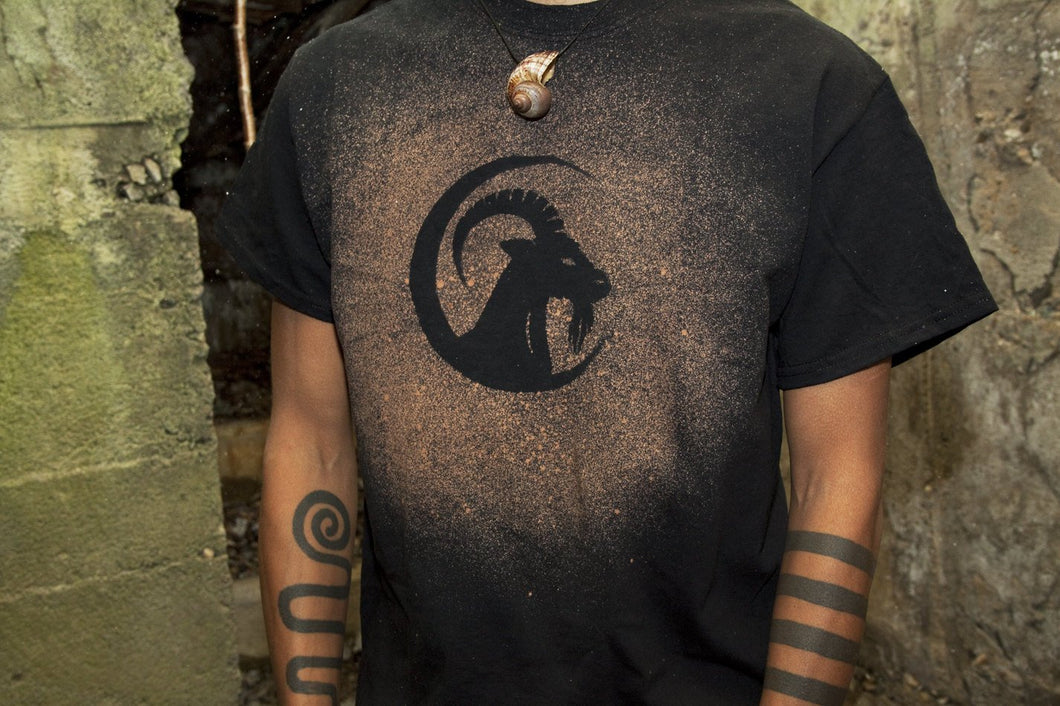 Moon Goat Horned Beast Stained T-Shirt - Wings of Sin 